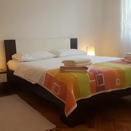 Apartment Maria Mare *